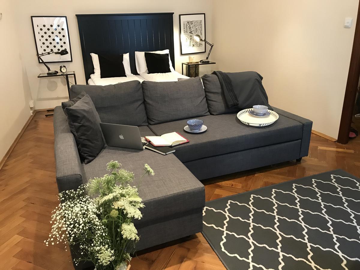 Czarna Kawka Apartamenty Cracovia Habitación foto